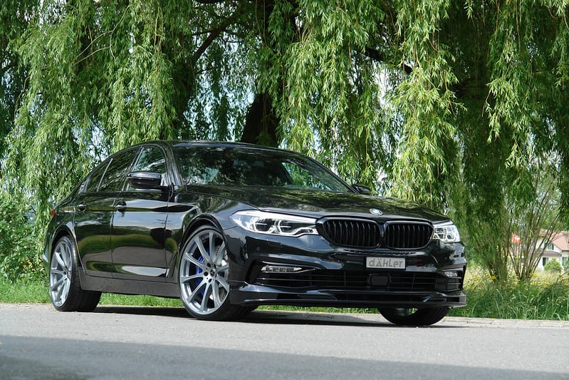 Complete Wheel and Tire Set for THE 5 - BMW 5 series Sedan G30 - dAHLer  Competition Line